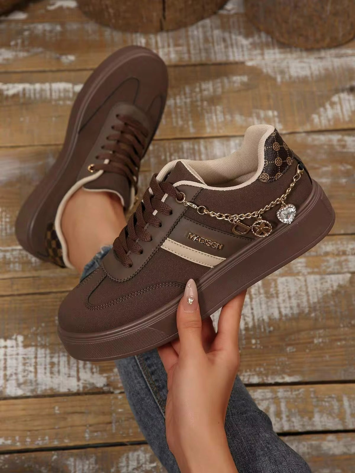 2025 New Thick Sole Casual Shoes For Women, Metal Chain Heart Pendant Leopard Print Patchwork Unique Design Versatile Flat Comfortable Sneakers