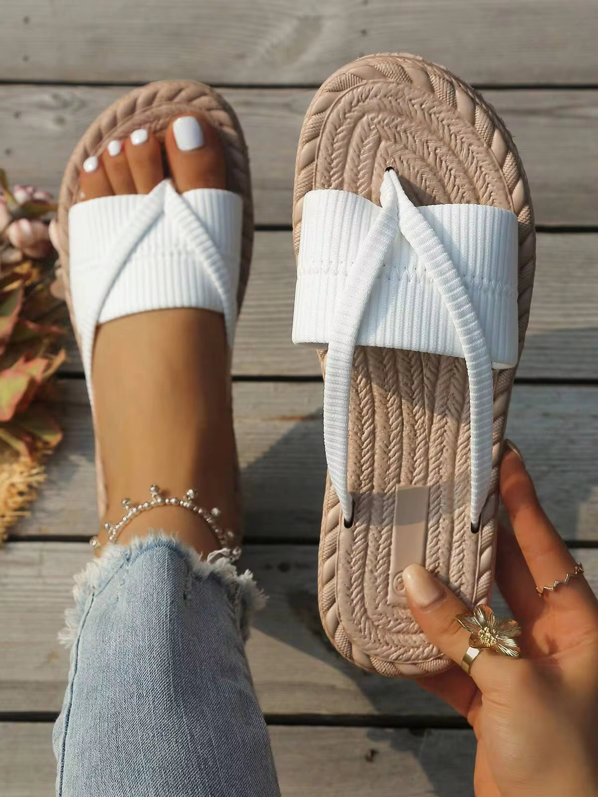 Women's Fashion Beach Flip Flops, Open Toe Slippers, Lightweight Summer Slippers, Plus Size Toe Ring Sandals, Suitable For Outdoor Vacation